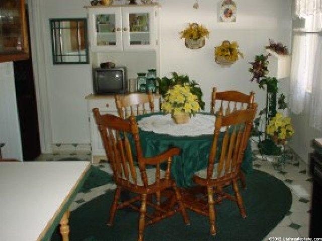 1134 W 800 N, Clinton, UT 84015 — photo 3