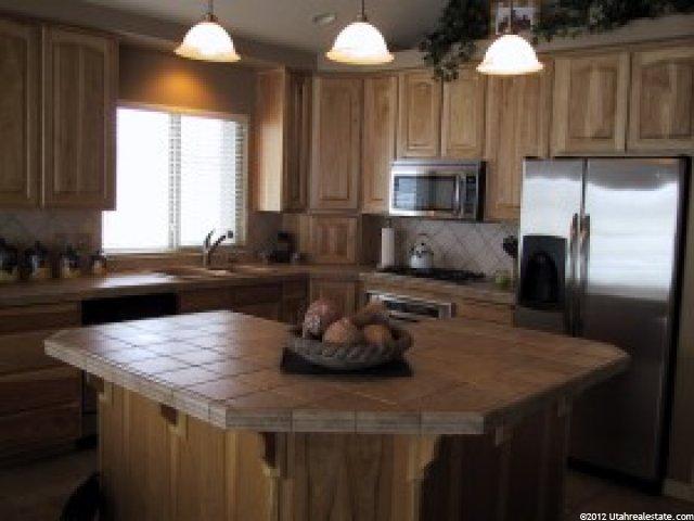659 S 125 W, Layton, UT 84041 — photo 5