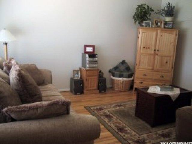 386 W 200 S, Bountiful, UT 84010 — photo 2