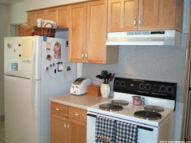 386 W 200 S, Bountiful, UT 84010 — photo 4