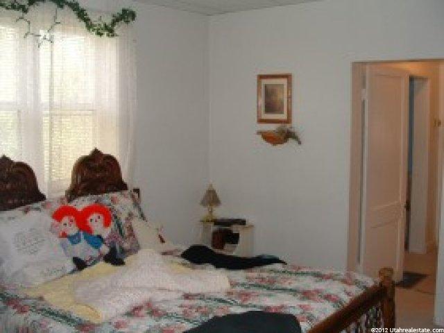 238 S 300 E, Nephi, UT 84648 — photo 4