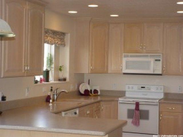 9818 N 5740 W, Highland, UT 84003 — photo 3