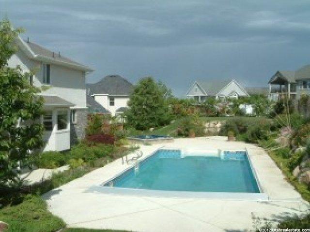 466 W 3925 N, Pleasant View, UT 84414 — photo 8