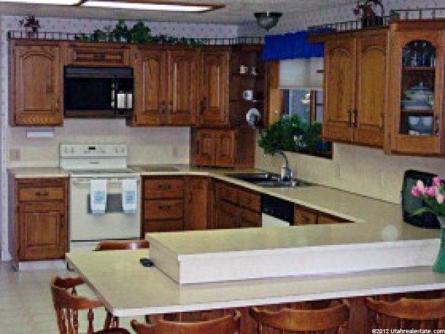 6806 S 475 E, South Weber, UT 84405 — photo 2