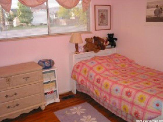 106 E Gordon Ave, Layton, UT 84041 — photo 8