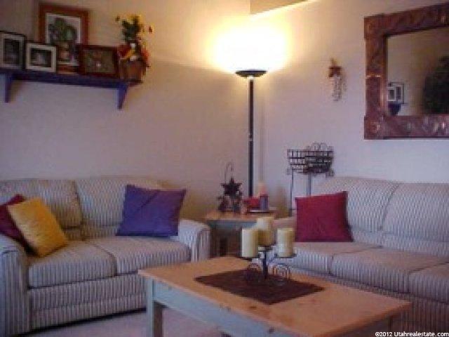 782 E Valley View Dr, Tooele, UT 84074 — photo 2