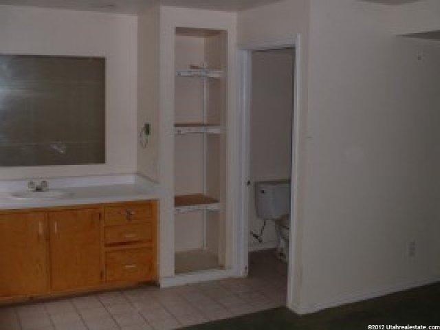 2361 S 900 E, Bountiful, UT 84010 — photo 7
