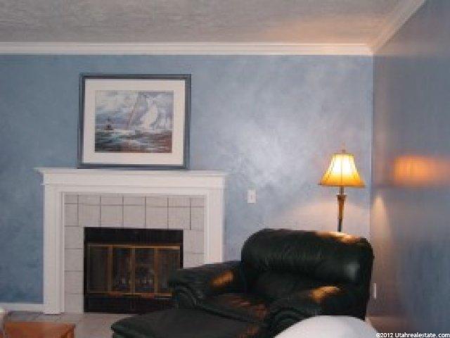 906 W 2025 S, Woods Cross, UT 84087 — photo 2
