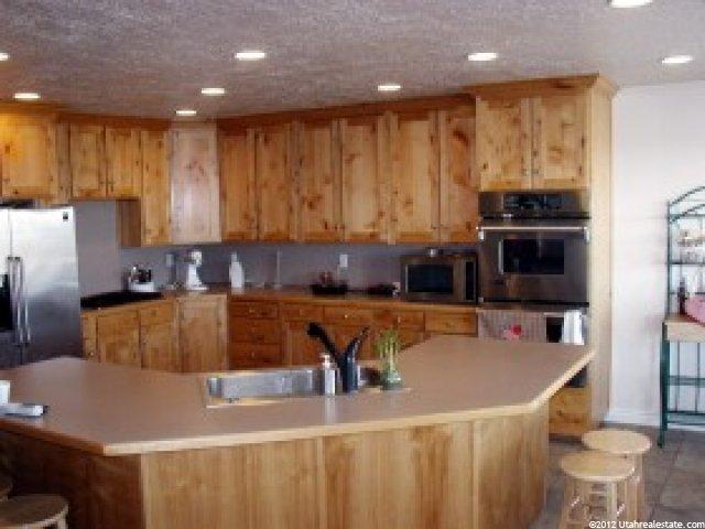 7637 W 900 S, West Warren, UT 84404 — photo 3