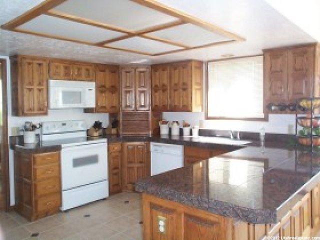 2764 Cobblemoor Ln, Sandy, UT 84093 — photo 2