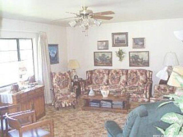212 N Main St, Hinckley, UT 84635 — photo 4