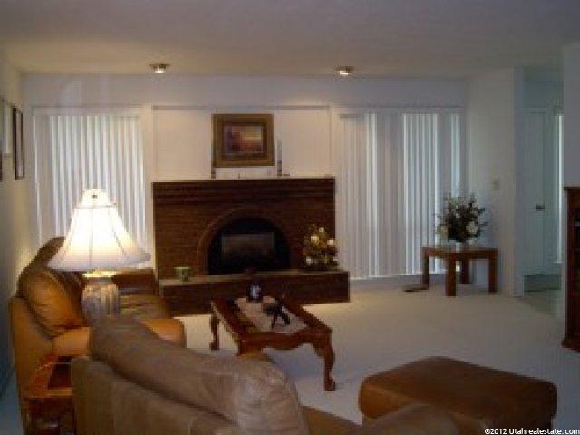 4539 S 1800 W #112, Roy, UT 84067 — photo 2