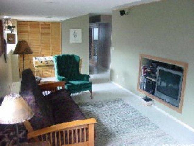 5457 Sunfalls Ct, Kearns, UT 84118 — photo 3