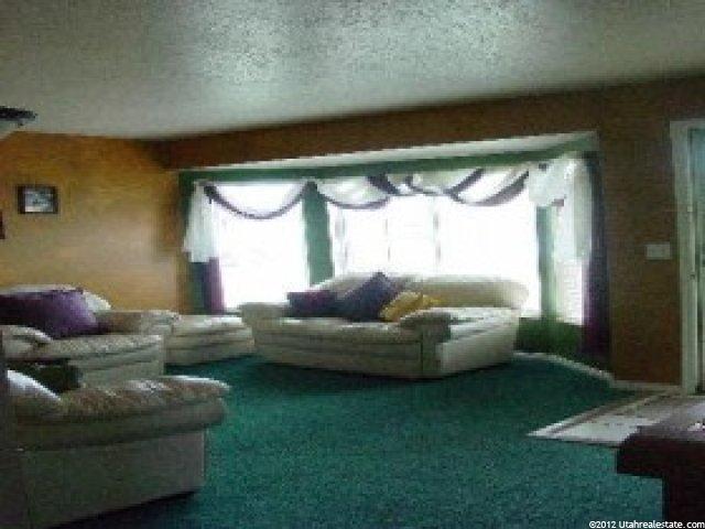 5457 Sunfalls Ct, Kearns, UT 84118 — photo 4