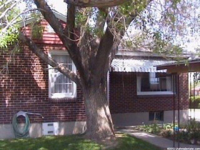 8715 Florence Dr, Magna, UT 84044 — photo 2