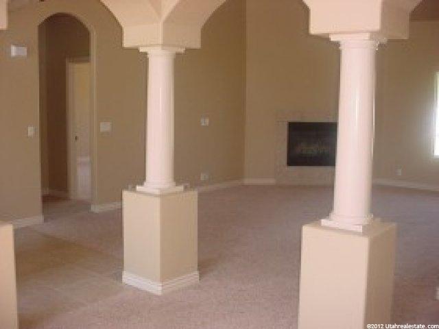 483 E Crystal Springs Dr, Draper, UT 84020 — photo 2