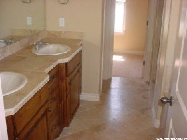 483 E Crystal Springs Dr, Draper, UT 84020 — photo 5