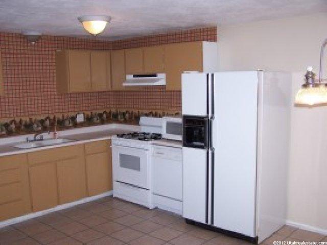 3985 S 300 E #43, Murray, UT 84107 — photo 8