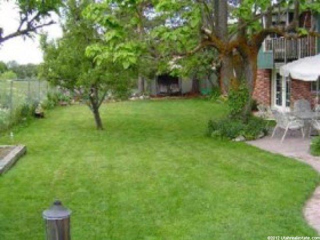 852 Shannon Rd, Kaysville, UT 84037 — photo 2