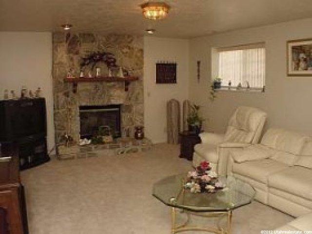 1361 E Skyline Dr N, Bountiful, UT 84010 — photo 6