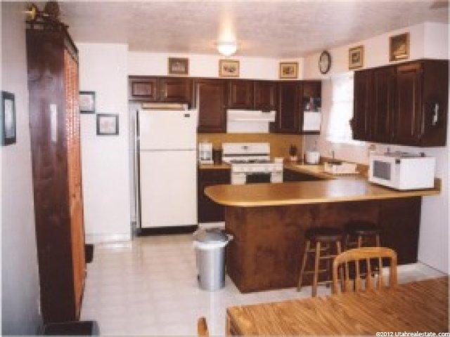 146 S 350 E, North Salt Lake, UT 84054 — photo 3