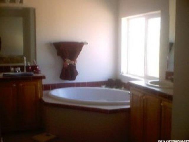 1438 S 2300 E, New Harmony, UT 84757 — photo 6