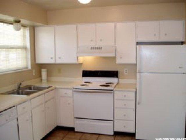 8743 S 620 E, Sandy, UT 84070 — photo 2