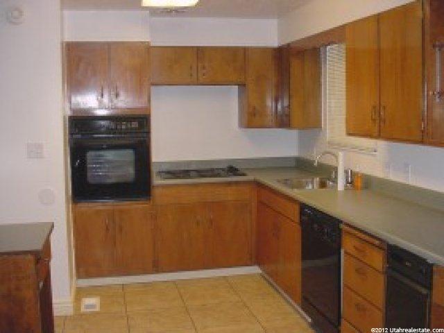 779 W 4350 S, Riverdale, UT 84405 — photo 2