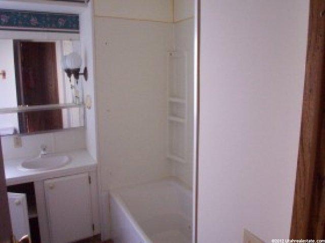 3800 S 1900 W #85, Roy, UT 84067 — photo 4