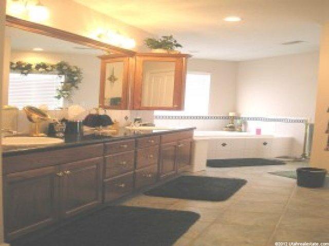 3840 S Highland Oaks Ct, Bountiful, UT 84010 — photo 7