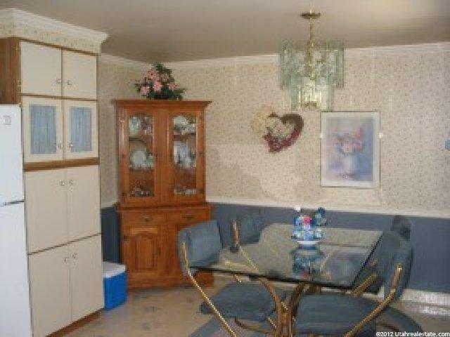 10275 Marble St, Sandy, UT 84094 — photo 2