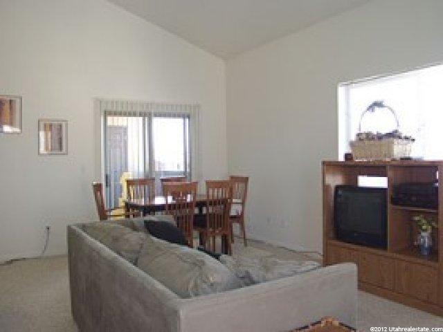 9231 Jefferson Pl, Sandy, UT 84070 — photo 3