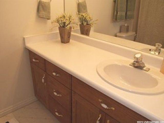 9231 Jefferson Pl, Sandy, UT 84070 — photo 7