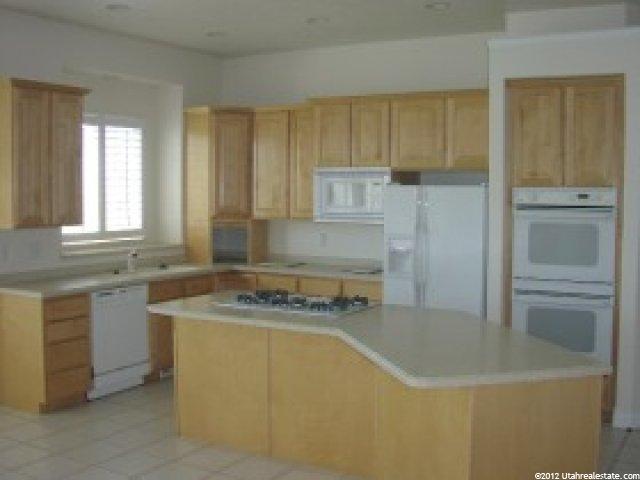 3693 W 1000 N, Layton, UT 84041 — photo 2