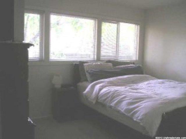 8766 S 1260 E, Sandy, UT 84094 — photo 7