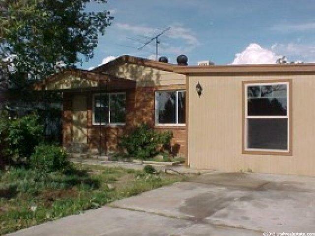 5230 S 2300 W, Roy, UT 84067 — photo 2