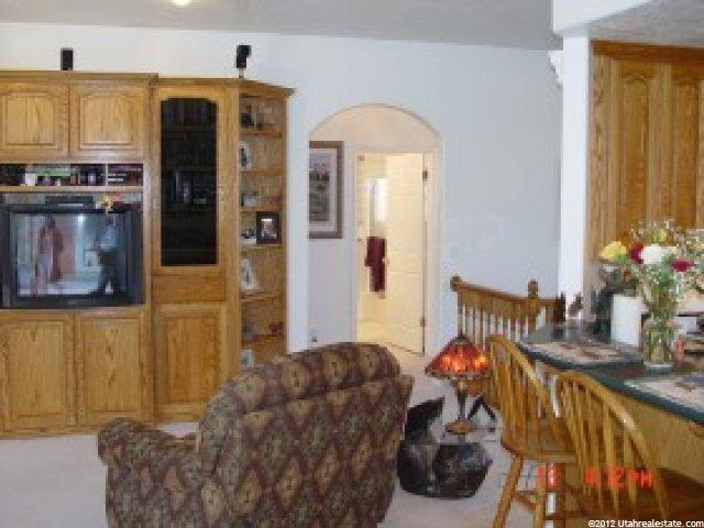 846 E 3350 N, North Ogden, UT 84414 — photo 2