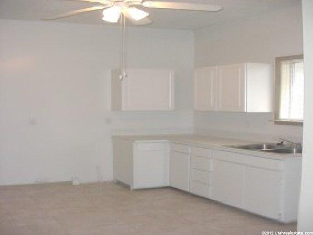 2872 Pingree Ave, Ogden, UT 84401 — photo 2