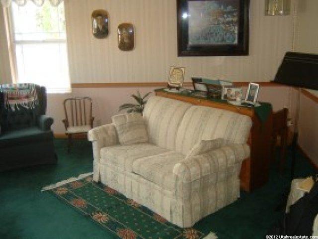 566 E 650 S, River Heights, UT 84321 — photo 2
