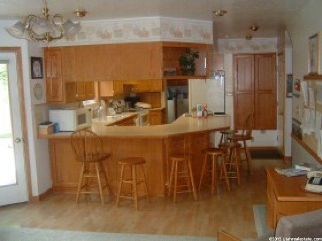 566 E 650 S, River Heights, UT 84321 — photo 4