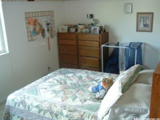 566 E 650 S, River Heights, UT 84321 — photo 7