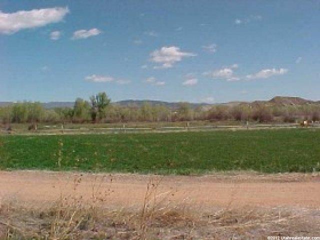 2296 W 1500 N, Vernal, UT 84078 — photo 2