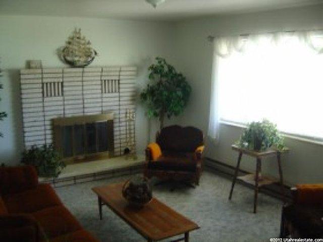 267 N Main St S, Hinckley, UT 84635 — photo 3