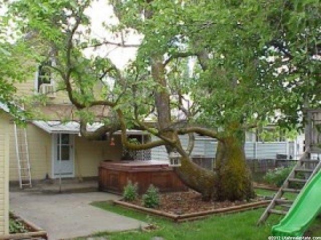 1070 Oak St, Ogden, UT 84401 — photo 3