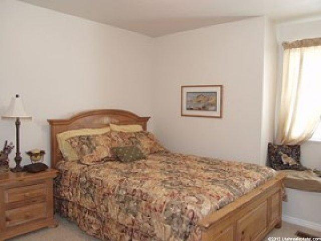10802 Meadow River Dr, Sandy, UT 84070 — photo 7