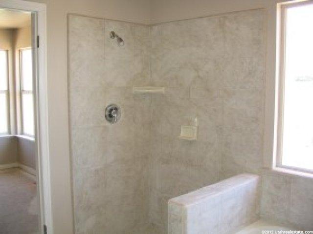 3422 N 2575 W, Farr West, UT 84404 — photo 7