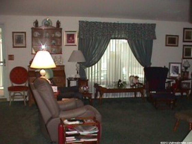 210 Crusader Dr, Murray, UT 84107 — photo 4