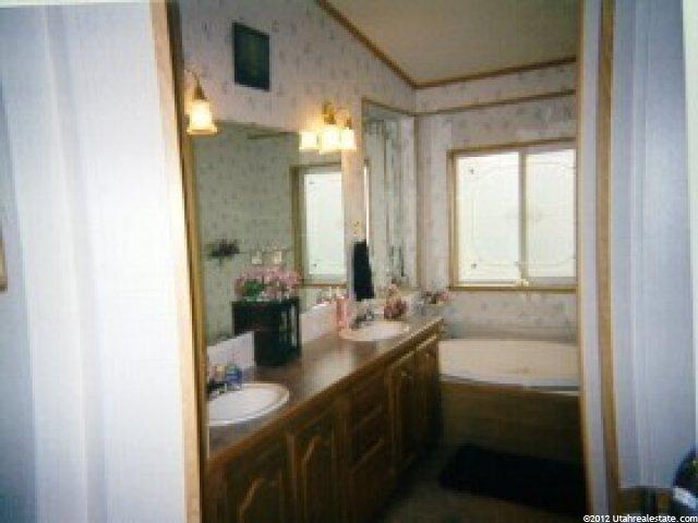 1111 N 2000 W #299, Farr West, UT 84404 — photo 6