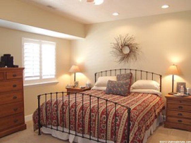 9521 Candle Tree Ln, Sandy, UT 84092 — photo 7