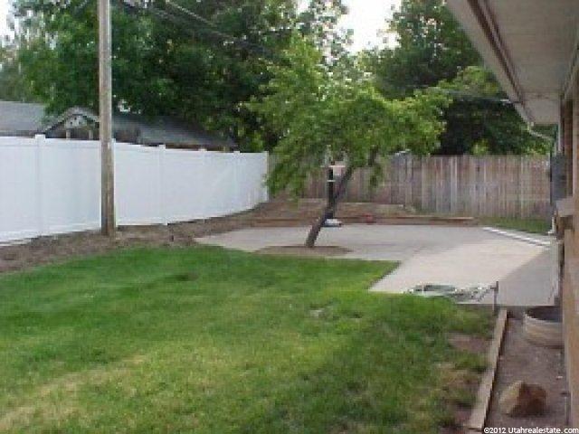 239 W 750 S, Bountiful, UT 84010 — photo 6